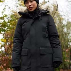 Aritzia Bancroft Parka size M